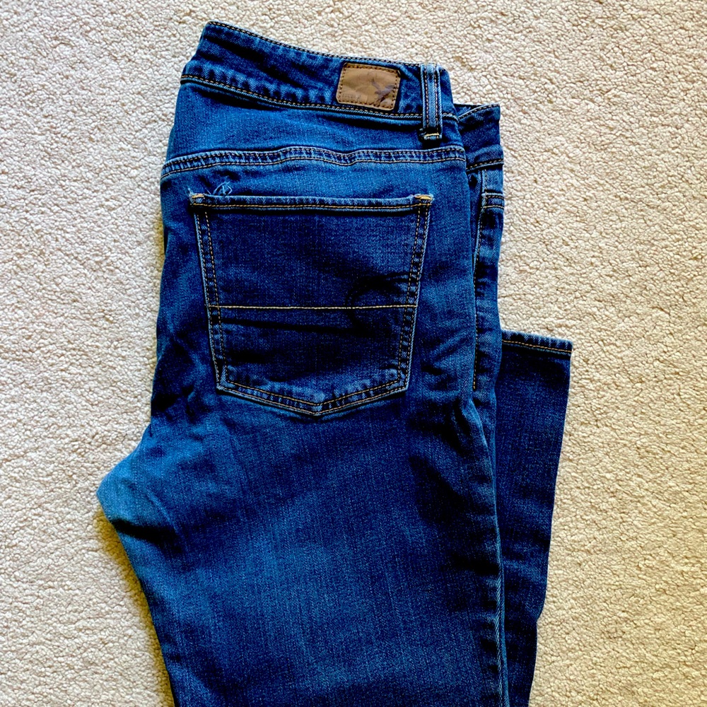 American Eagle jeans women’s size 12 in very good shape!